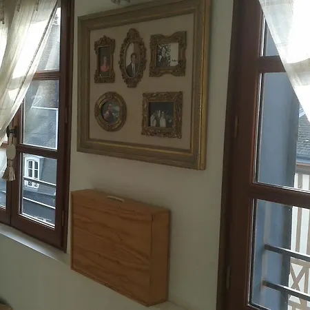 Oda ve Kahvaltı Au Charme D'honfleur *